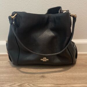 Coach Black Leather shoulder bag
